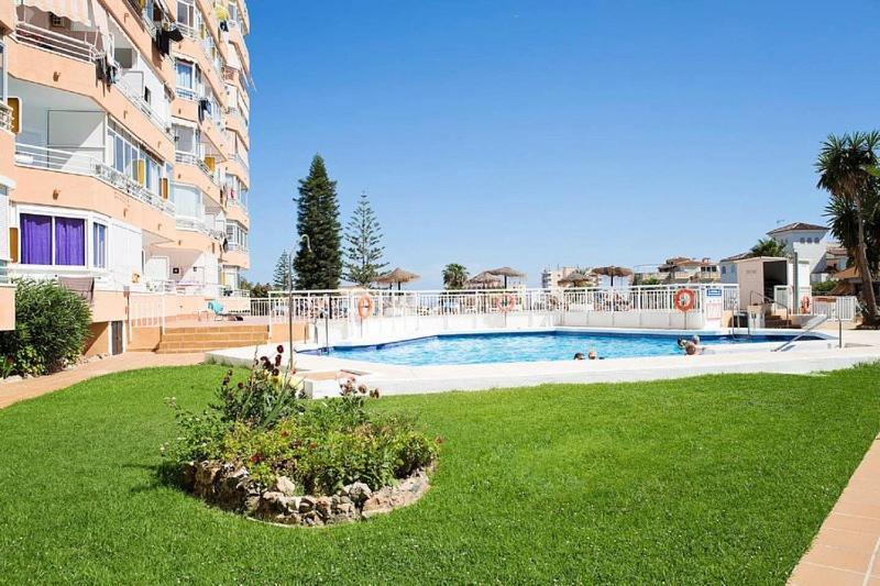 Apartamento Studio With Sea Views In Torremolinos Exterior foto